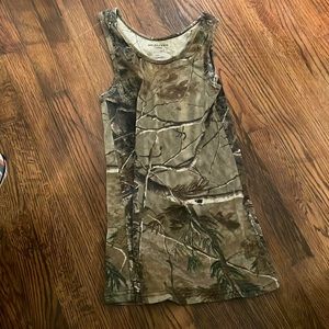 Real tree tank large 12-14
